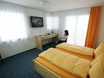 Hotel Bueel 3*