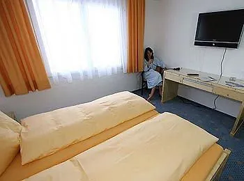 Bueel Hotel