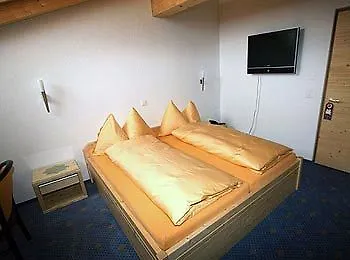 Hotel Bueel 3*