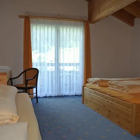 Bueel 3* Sankt Antönien